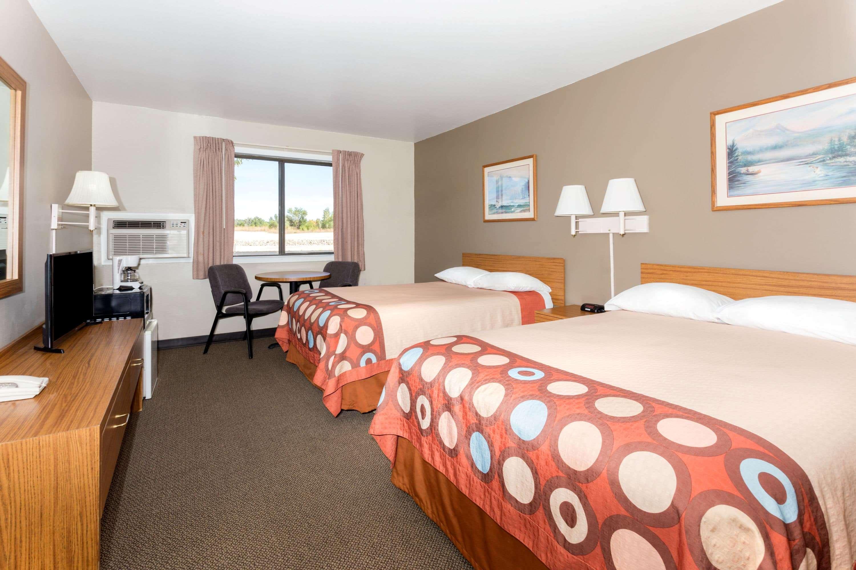 Super 8 By Wyndham Colorado Springs Peterson Space Force Cimarron Hills Exteriér fotografie